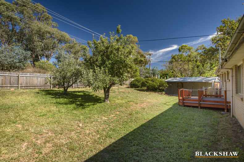 17 Clisby Close Cook 17 Clisby Close Cook