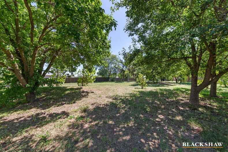 32 Noakes Court Charnwood 32 Noakes Court Charnwood