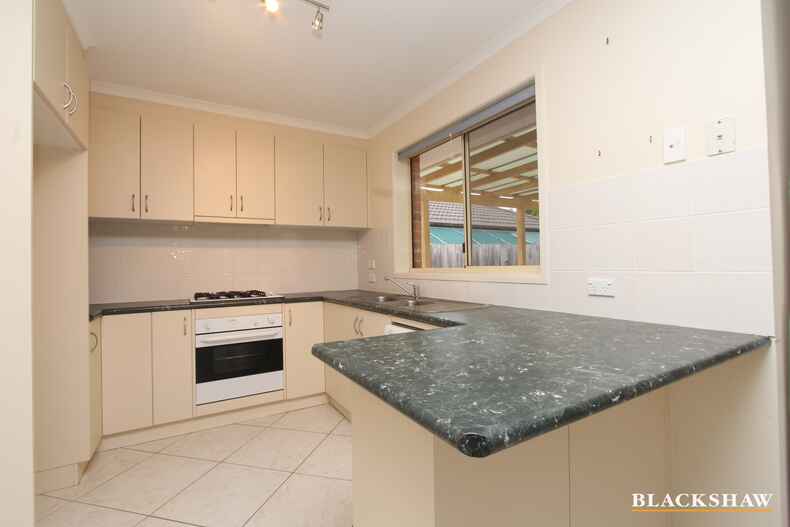 18 Bondfield Street Gungahlin 18 Bondfield Street Gungahlin