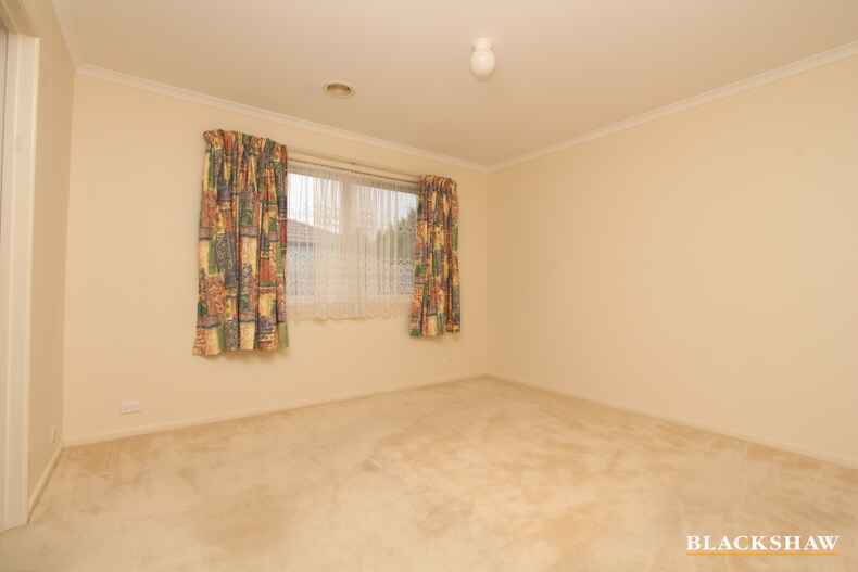 18 Bondfield Street Gungahlin 18 Bondfield Street Gungahlin