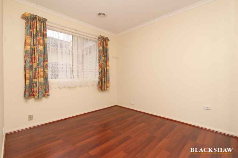 18 Bondfield Street Gungahlin 18 Bondfield Street Gungahlin