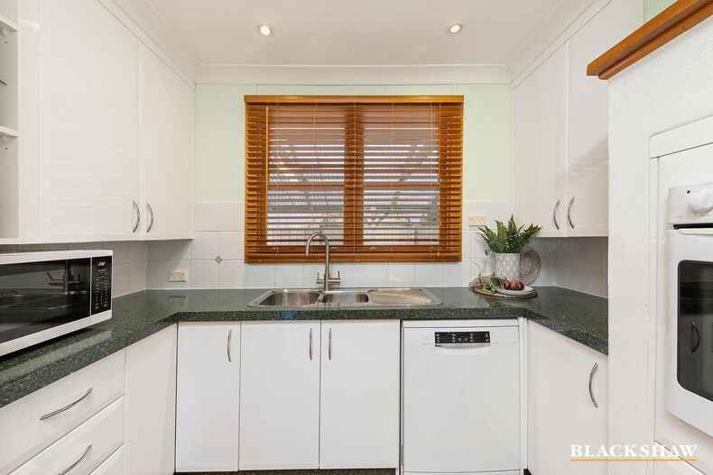 18 Warramoo Crescent Narrabundah 18 Warramoo Crescent Narrabundah