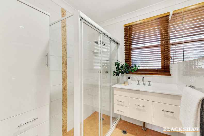 18 Warramoo Crescent Narrabundah 18 Warramoo Crescent Narrabundah