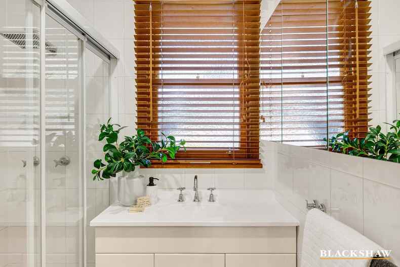 18 Warramoo Crescent Narrabundah 18 Warramoo Crescent Narrabundah