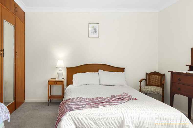 44 Derribong Avenue Catalina 44 Derribong Avenue Catalina