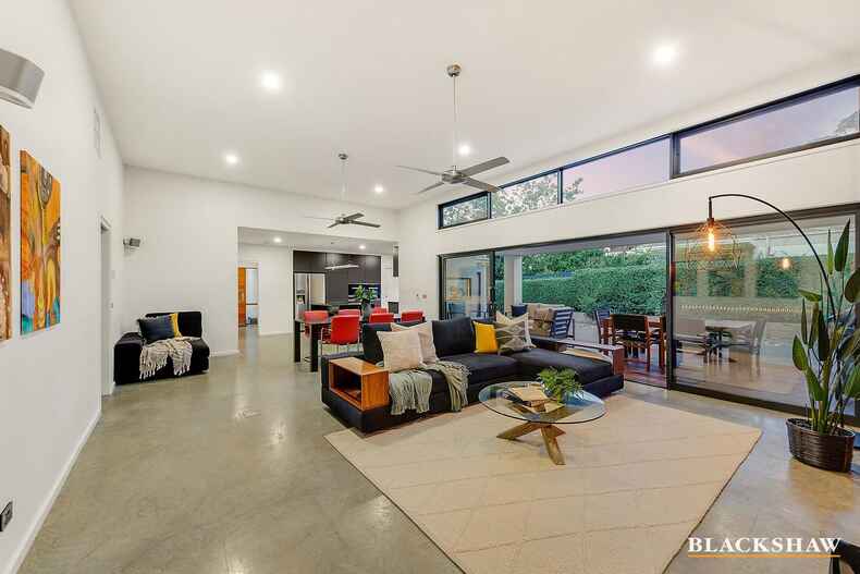 8 Taylor Place Hackett 8 Taylor Place Hackett