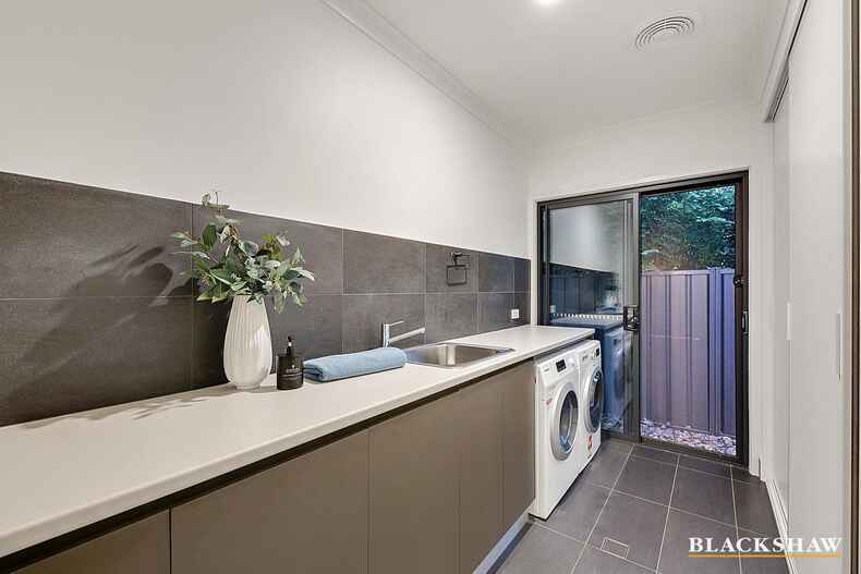 8 Taylor Place Hackett 8 Taylor Place Hackett