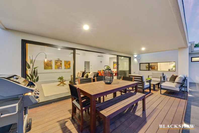 8 Taylor Place Hackett 8 Taylor Place Hackett