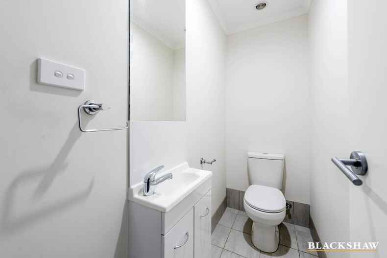 45/41 Pearlman Street Coombs 45/41 Pearlman Street Coombs