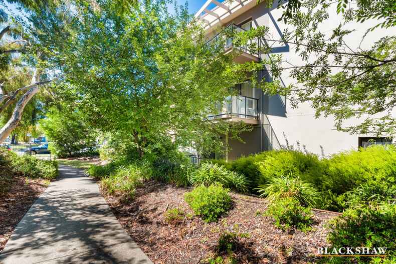 18/40 Eileen Good Street Greenway 18/40 Eileen Good Street Greenway