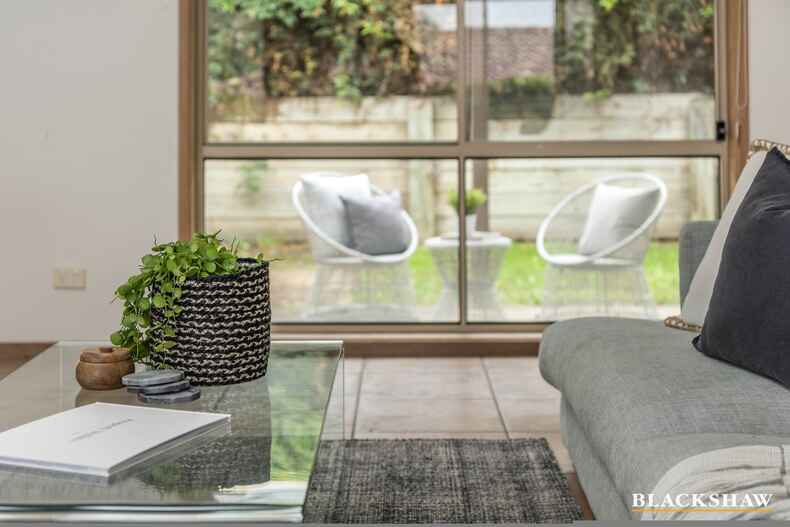 27 Warrumbul Street Ngunnawal 27 Warrumbul Street Ngunnawal