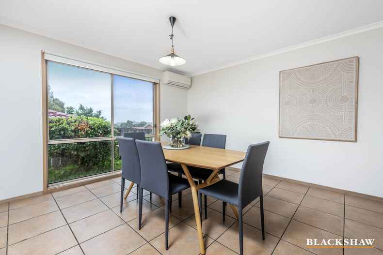 27 Warrumbul Street Ngunnawal 27 Warrumbul Street Ngunnawal