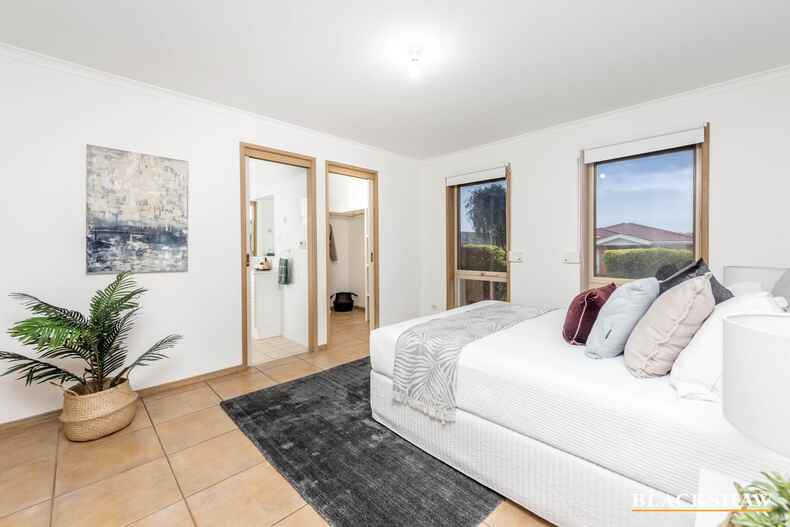 27 Warrumbul Street Ngunnawal 27 Warrumbul Street Ngunnawal