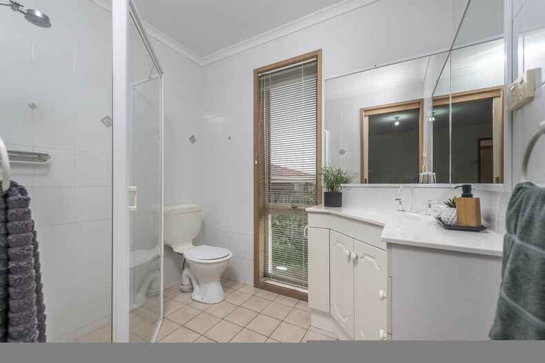 27 Warrumbul Street Ngunnawal 27 Warrumbul Street Ngunnawal
