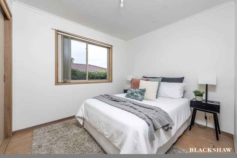 27 Warrumbul Street Ngunnawal 27 Warrumbul Street Ngunnawal