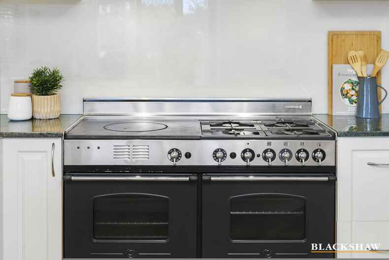 139 Summerville Crescent Florey