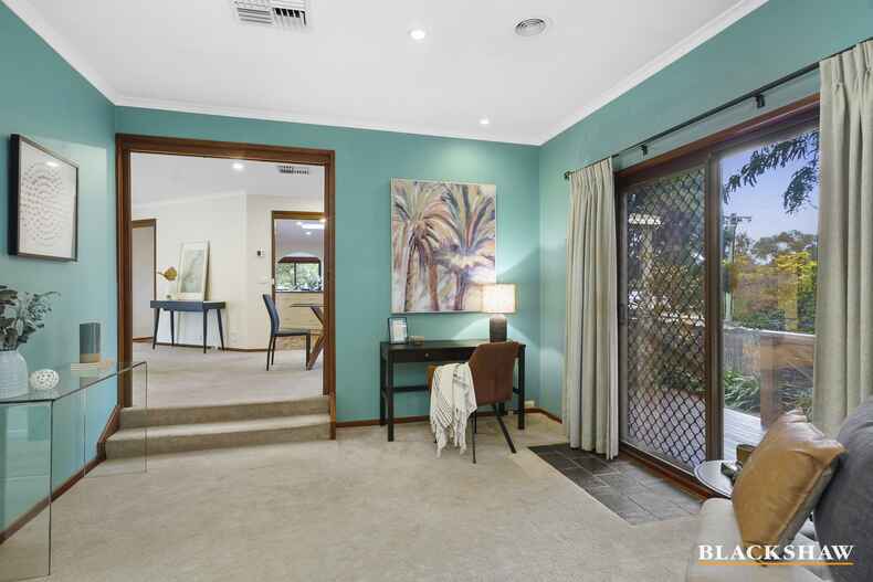 139 Summerville Crescent Florey