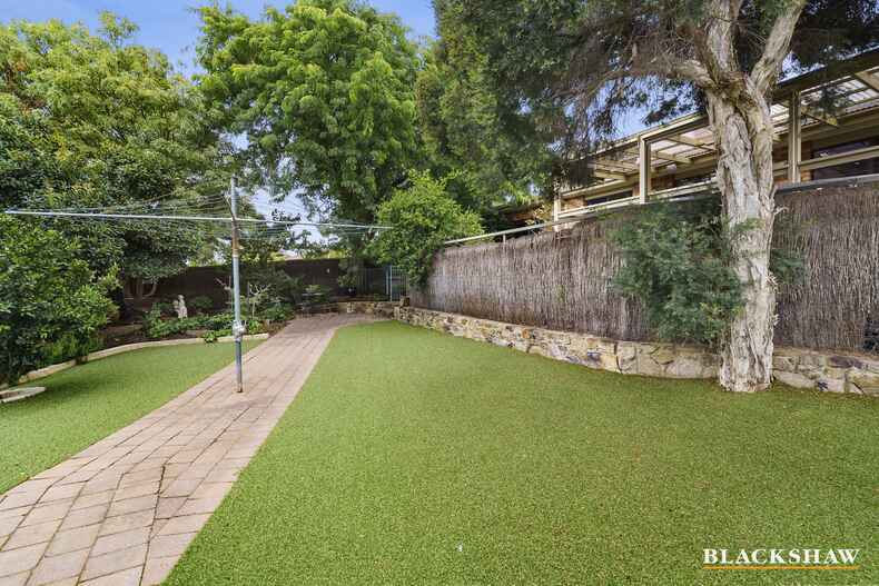 139 Summerville Crescent Florey