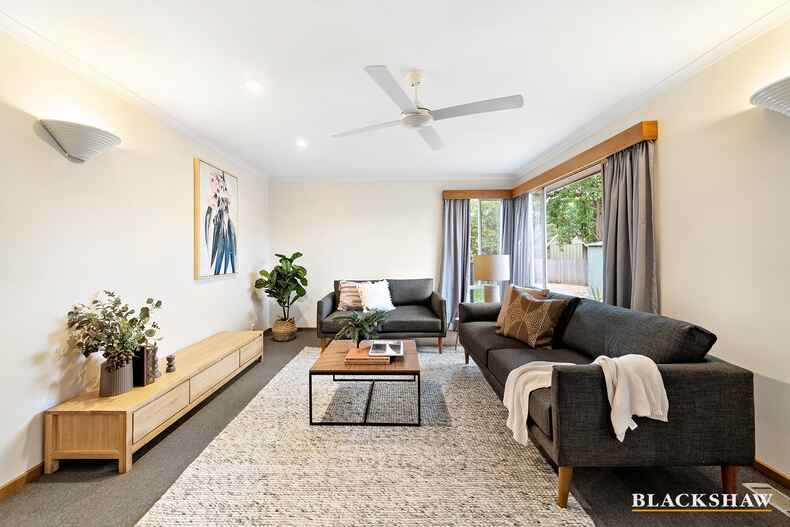1B Hood Place Watson 1B Hood Place Watson