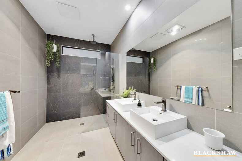 5/4 Berrigan Crescent O'Connor 5/4 Berrigan Crescent O'Connor