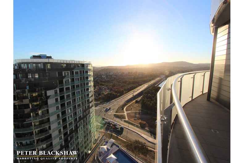 411/1 Anthony Rolfe Avenue Gungahlin 411/1 Anthony Rolfe Avenue Gungahlin