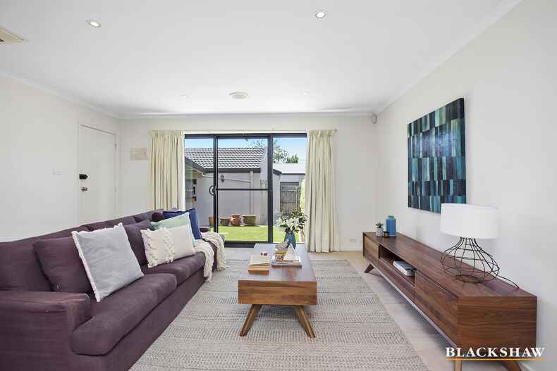 181 Anthony Rolfe Avenue Gungahlin 181 Anthony Rolfe Avenue Gungahlin