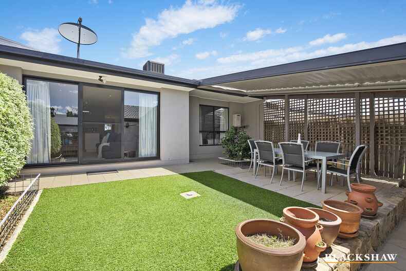 181 Anthony Rolfe Avenue Gungahlin 181 Anthony Rolfe Avenue Gungahlin