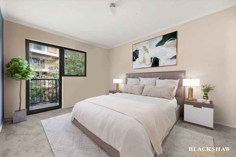 10/10 Ovens Street Griffith 10/10 Ovens Street Griffith