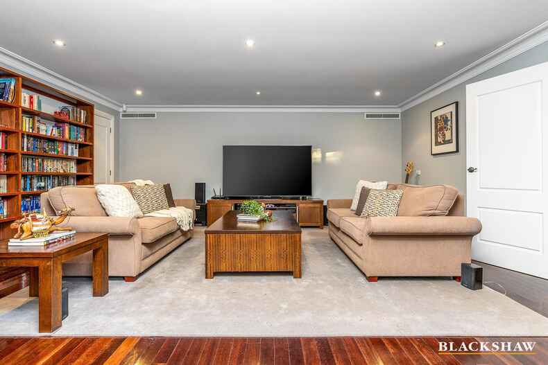 95 Strickland Crescent Deakin 95 Strickland Crescent Deakin