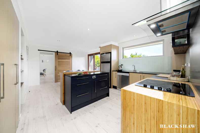 91a Canopus Crescent Giralang 91a Canopus Crescent Giralang