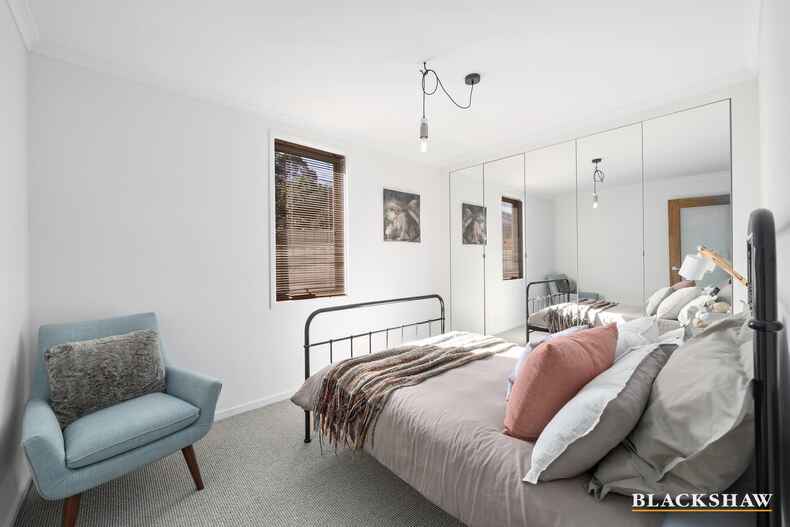 91a Canopus Crescent Giralang 91a Canopus Crescent Giralang