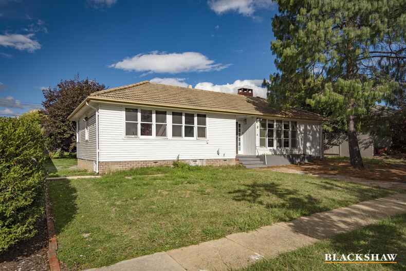 16 Francis Street Yarralumla 16 Francis Street Yarralumla