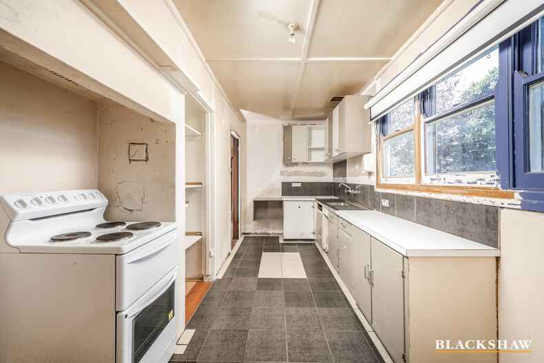 16 Francis Street Yarralumla 16 Francis Street Yarralumla