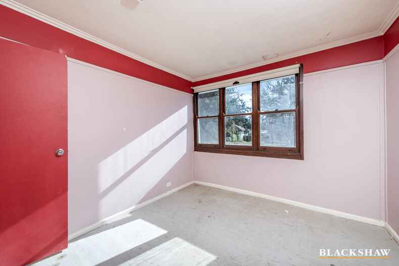 16 Francis Street Yarralumla 16 Francis Street Yarralumla