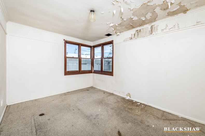 16 Francis Street Yarralumla 16 Francis Street Yarralumla