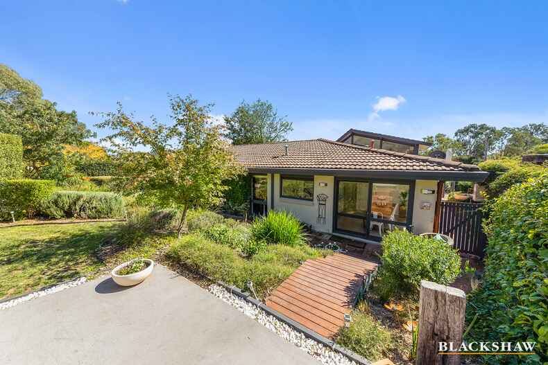 11 Ardlethan Street Fisher 11 Ardlethan Street Fisher