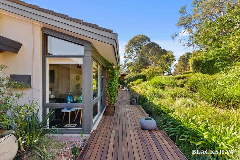 11 Ardlethan Street Fisher 11 Ardlethan Street Fisher