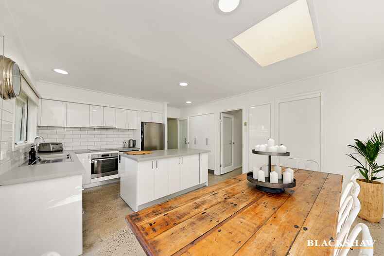 11 Ardlethan Street Fisher 11 Ardlethan Street Fisher