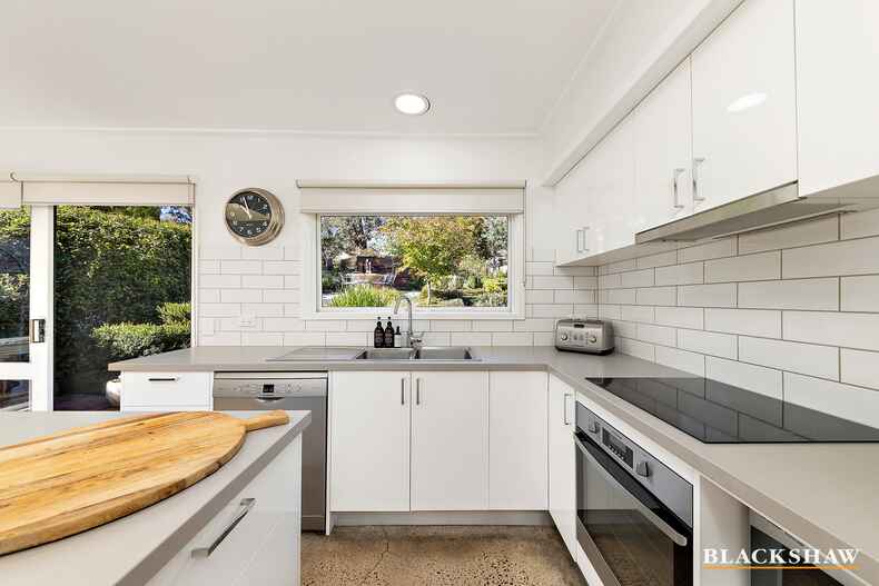 11 Ardlethan Street Fisher 11 Ardlethan Street Fisher