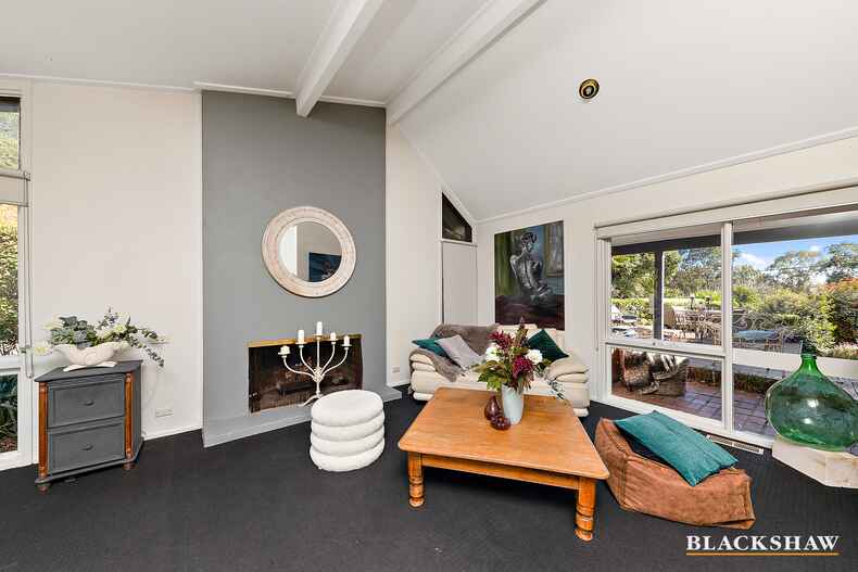 11 Ardlethan Street Fisher 11 Ardlethan Street Fisher