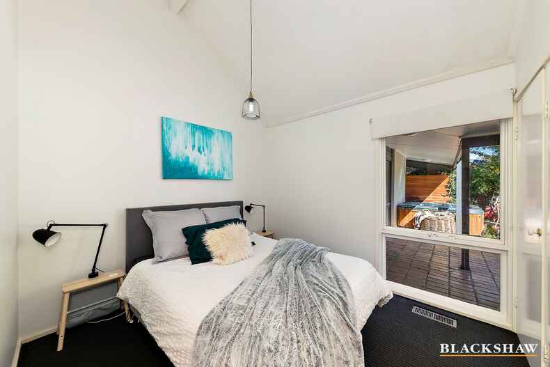 11 Ardlethan Street Fisher 11 Ardlethan Street Fisher