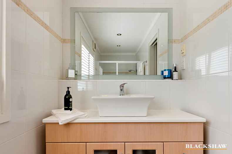 11 Ardlethan Street Fisher 11 Ardlethan Street Fisher