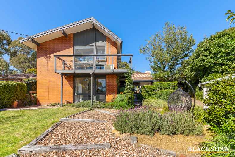11 Ardlethan Street Fisher 11 Ardlethan Street Fisher