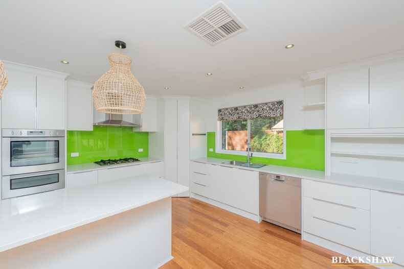 2 Baseby Place Kambah