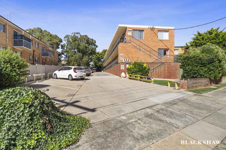 9/122 Henderson Road Queanbeyan