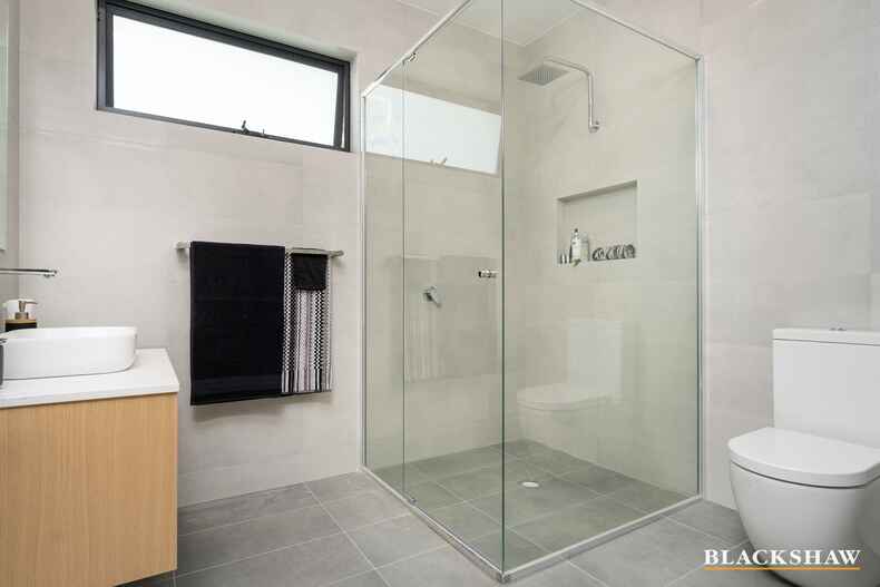 1/151 Shackleton Circuit Mawson