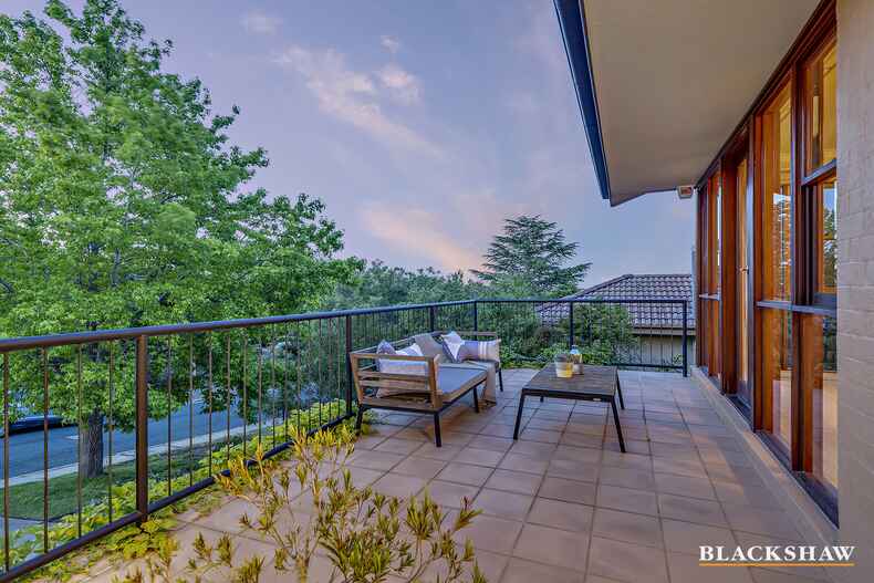 27 Parkhill Street Pearce 27 Parkhill Street Pearce