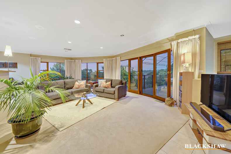 27 Parkhill Street Pearce 27 Parkhill Street Pearce