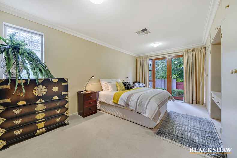 27 Parkhill Street Pearce 27 Parkhill Street Pearce