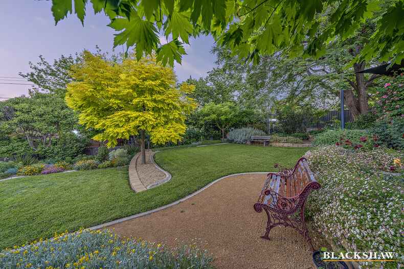 27 Parkhill Street Pearce 27 Parkhill Street Pearce